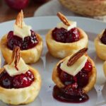 Baked Cranberry Brie Bites Recipe
