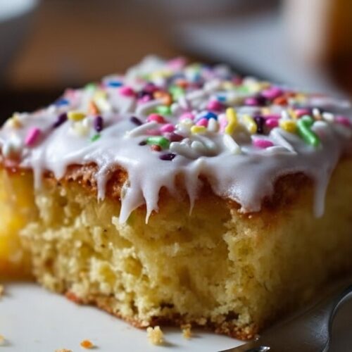 Mary Berry Victoria Sponge Traybake​ Recipe